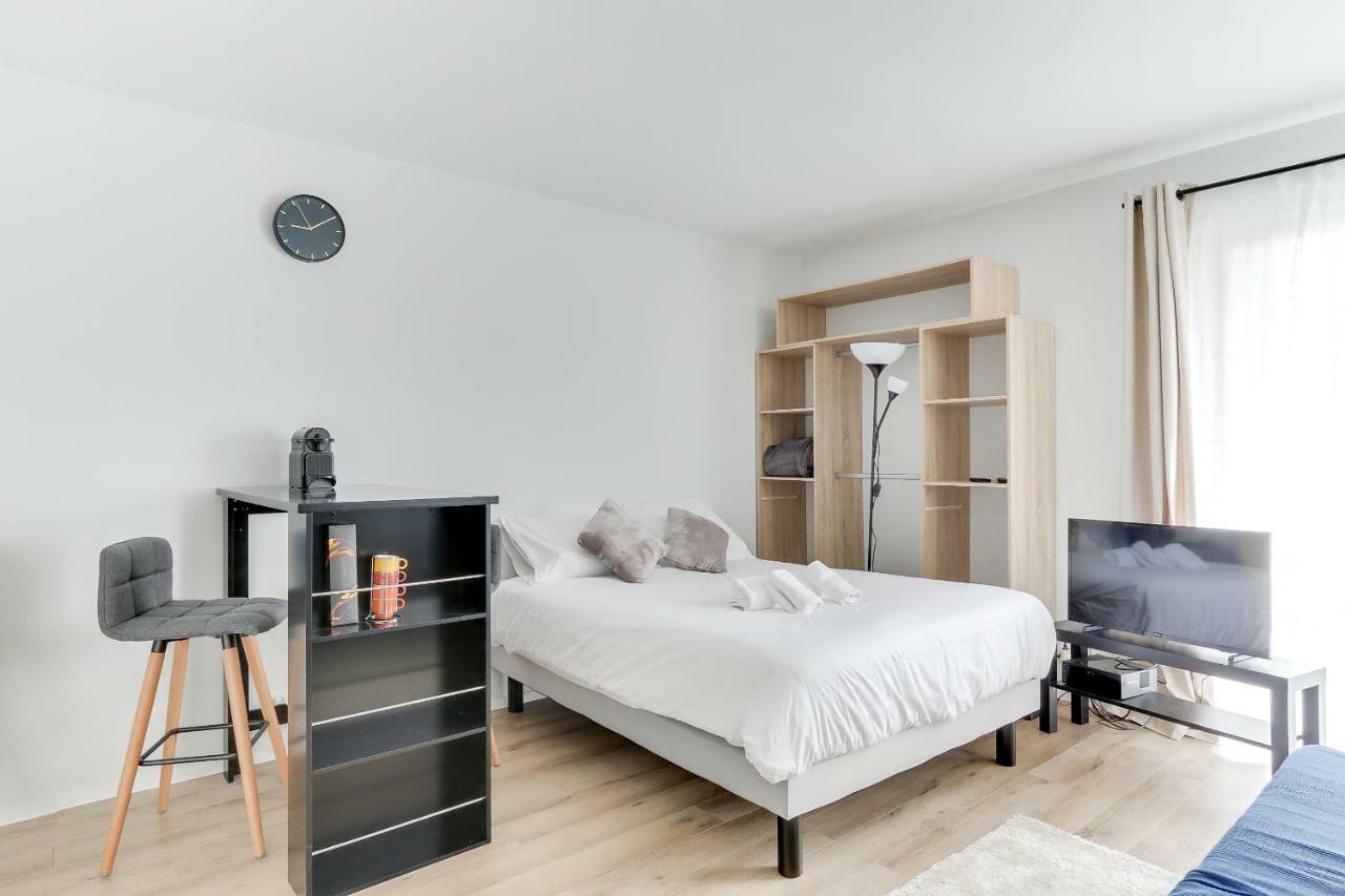 Charmant Logement Avec Parking#Tours Les Halles Exterior photo